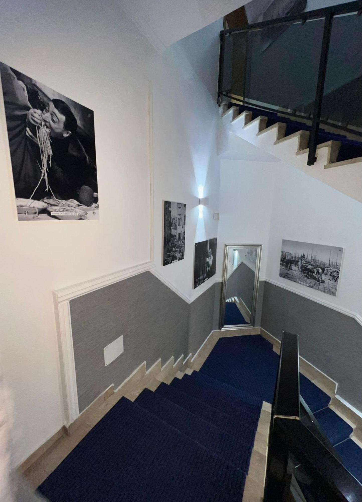 Hotel Martini Casavatore Buitenkant foto