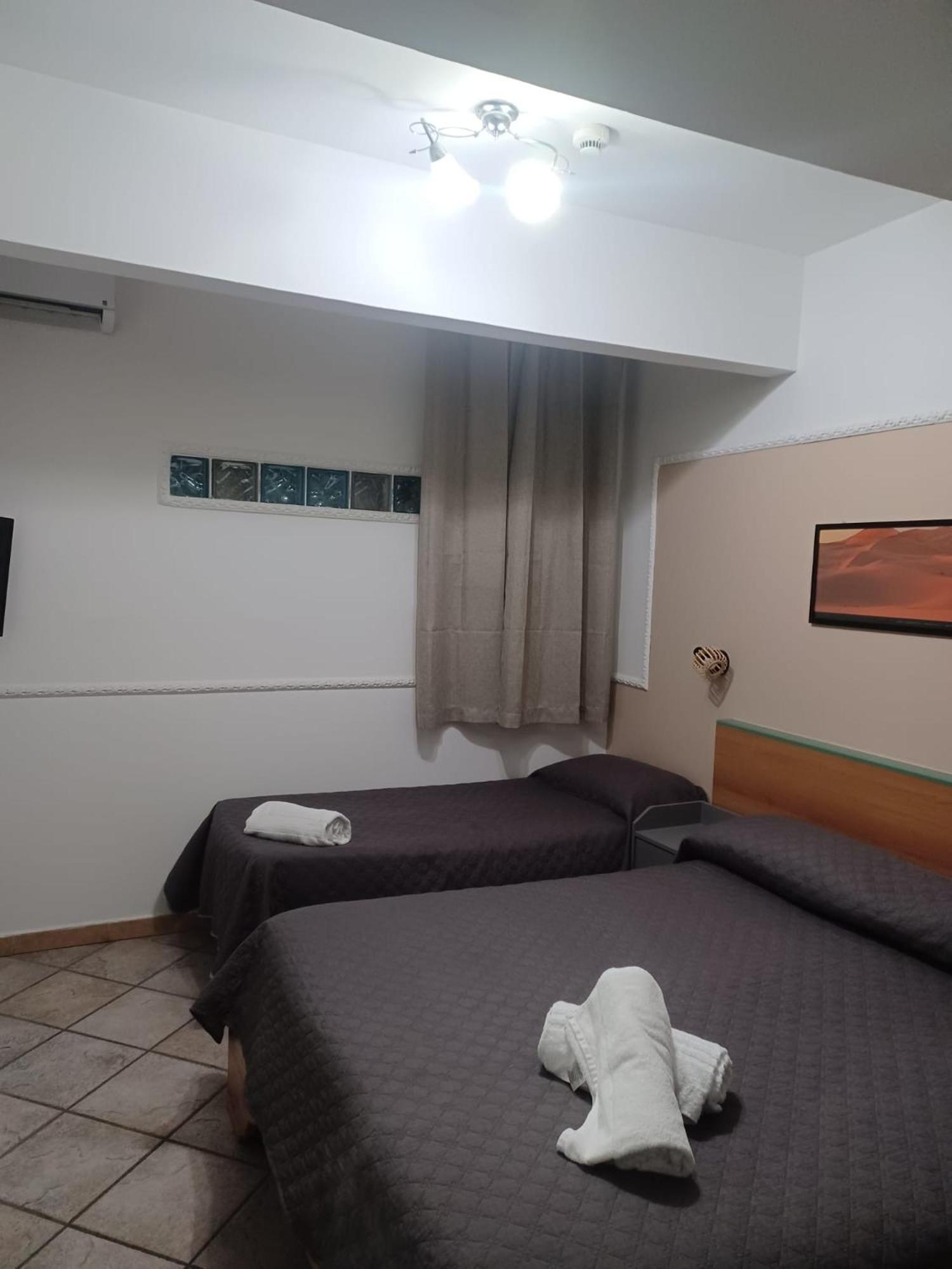Hotel Martini Casavatore Buitenkant foto